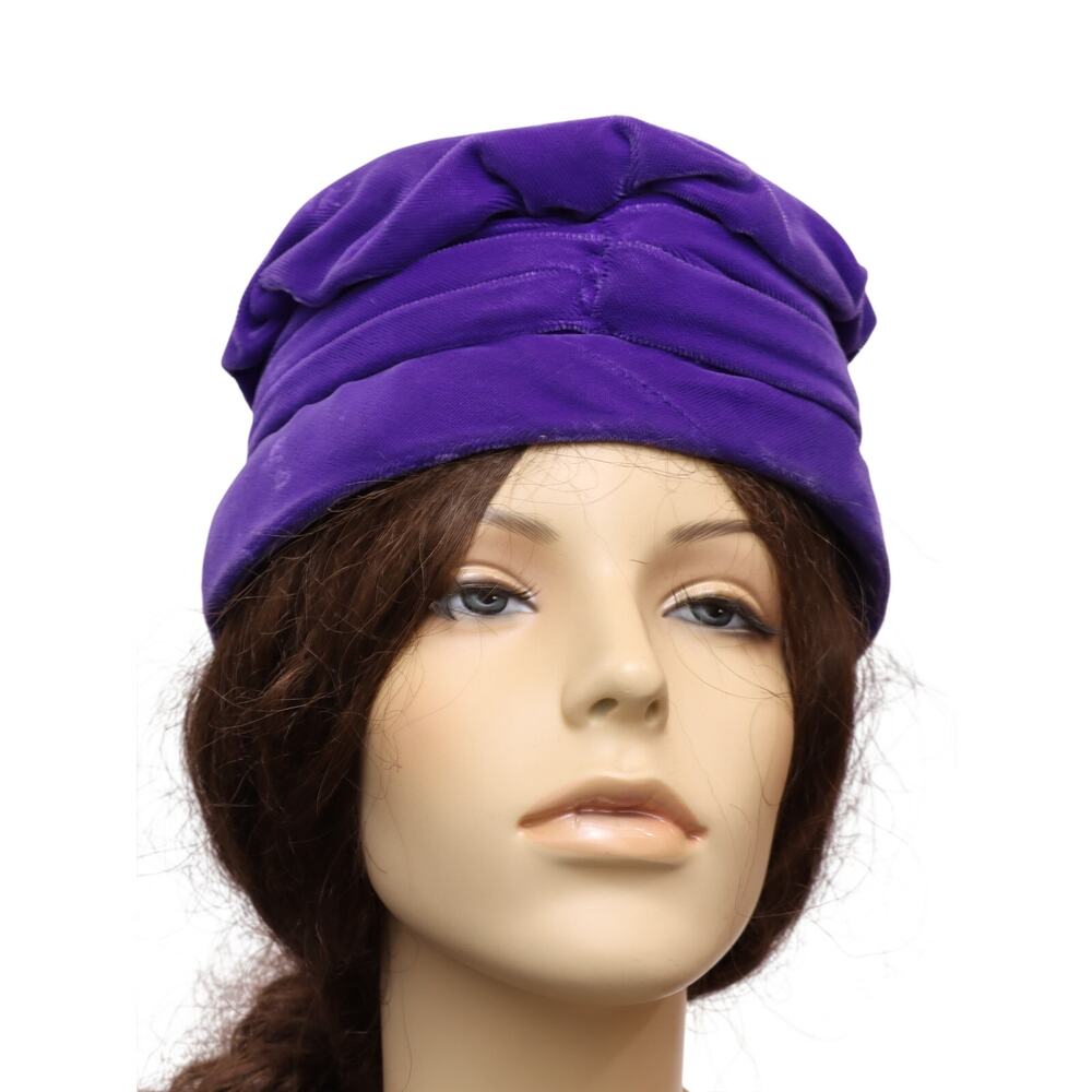 Vintage 1960s Purple Velveteen Hat Pleated Brim Cloche Style